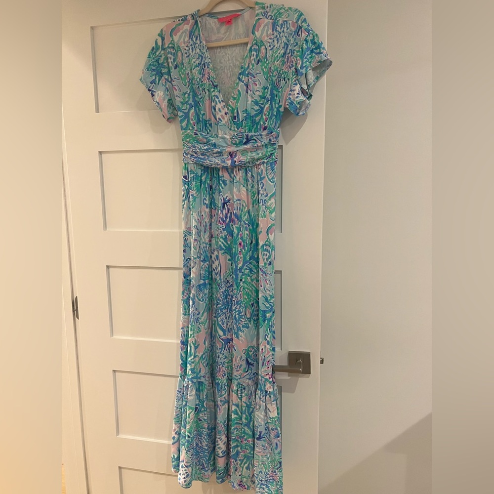 Lilly Pulitzer Jessi midi dress. Size XS. Excellent condition.